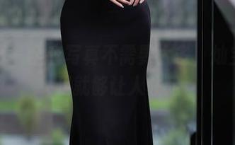 秀人网 – 全套写真不需要太多,灿宝的光足就够让人驻足