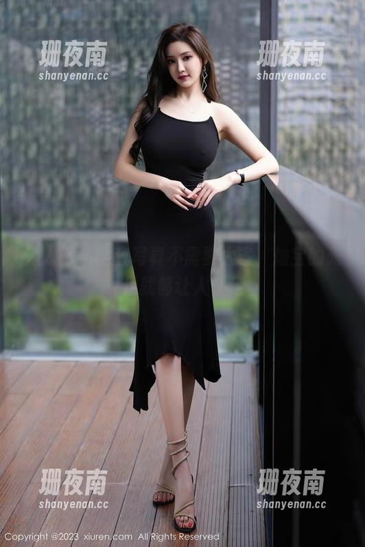 秀人网-灿宝 秀人网 - 全套写真不需要太多,灿宝的光足就够让人驻足
