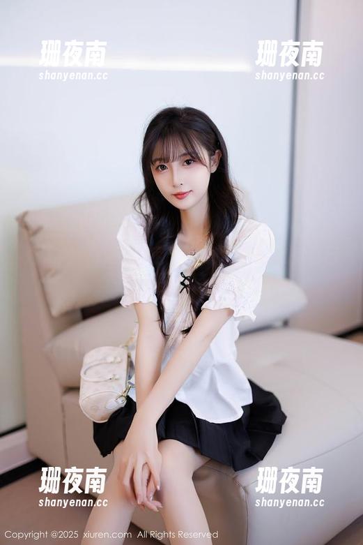 秀人网-猫咪巨臀妹妹 秀人网 - 高温限定:猫咪巨臀妹妹的夏日写真套图,凉感爆棚