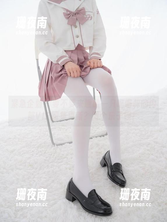 紧急企划-一只喵喵梓 紧急企划 - 要不要来瞧瞧一只喵喵梓的内部VIP图集更新?图个乐子呗!