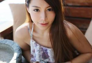 美媛馆 – 久久Aimee的美足——看得我手机壁纸都发过精神了。