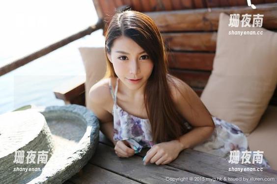 美媛馆-久久Aimee 美媛馆 - 久久Aimee的美足——看得我手机壁纸都发过精神了。
