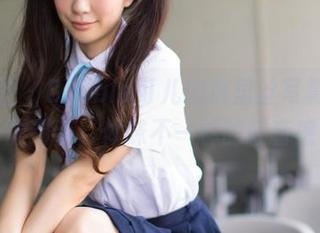 菠萝社 – Barbie可儿的裤里丝写真，资源到手，体味不一样的轻奢感