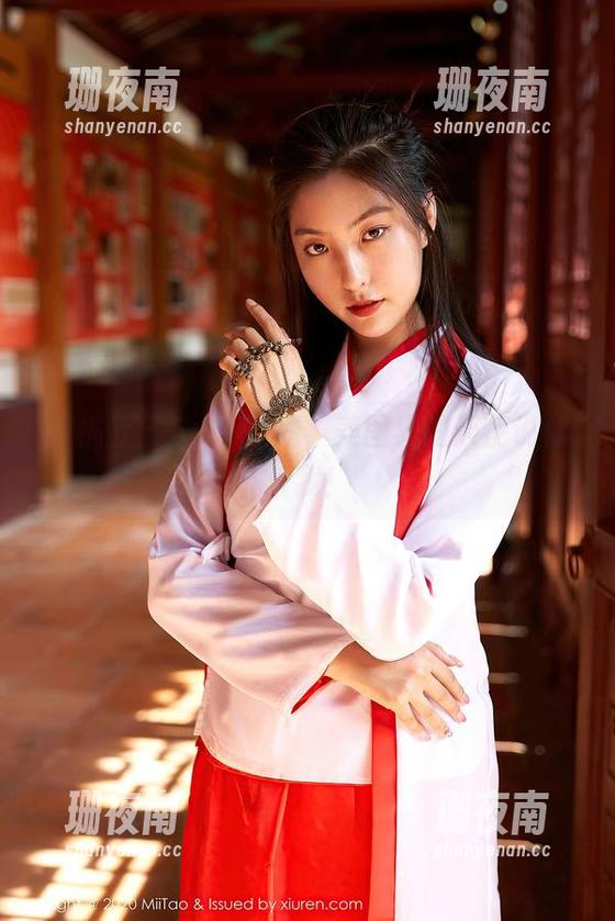 蜜桃社-Suki 蜜桃社 - Suki在线,美图界的天使说你爱我!