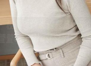蜜桃社 – 校服?谁说这只是学生的专属,陆萱萱Cecilia让它闪耀新生!