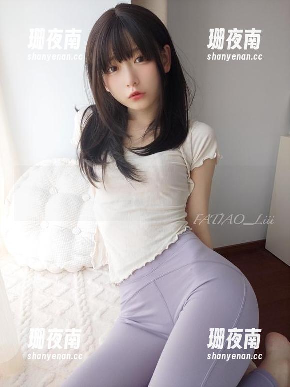 迷之呆梨 迷之呆梨美腿全集,原图展示,随便挑一张都是惊艳。