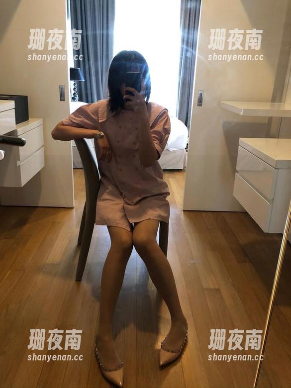 雅雅的气质呀 微密圈 - 雅雅的气质呀的纯白图集:每一张都像在向你挑衅,快来分享你能承受的‘光’!